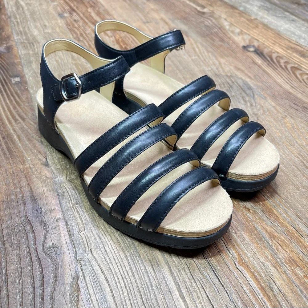 New ~ Dansko Roxie Nappa Sandal Size 40 EU ~ (9.5 -10) US